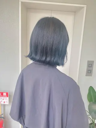 セミロング カラー 赤み消しグレージュ 🫒ｒｅｏｎのヘアスタイル