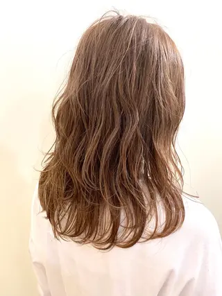 セミロング カラー 🦕ウルフカット 🦕ａｋｉｈｏのヘアスタイル