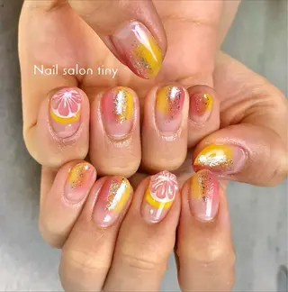 ネイル Nail salon tiny🩵のネイルデザイン