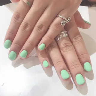 ネイル classic 新横浜所属・山田 暉のネイルデザイン