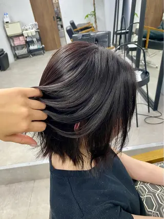 ショート カラー 太田 すず香のヘアスタイル