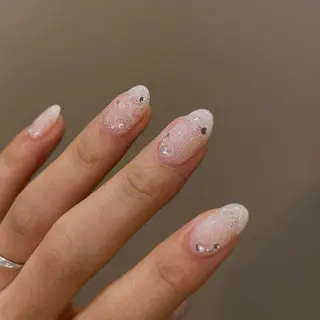 ネイル USHIGOME .のネイルデザイン