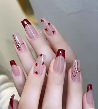 ネイル AKIKO ネイルサロンのネイルデザイン