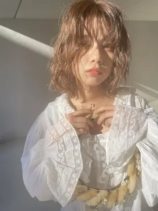 ミディアム カラー ショートカット 💙hiyoriのヘアスタイル