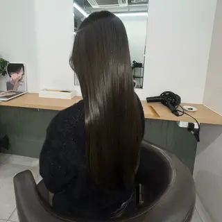 ロング カラー 赤みゼロ/透明感 カラー🌿KANTAのヘアスタイル