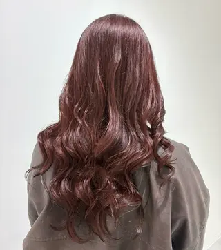 ロング カラー 🍒艶カラー/ベー ジュ/髪質改善🍒のヘアスタイル