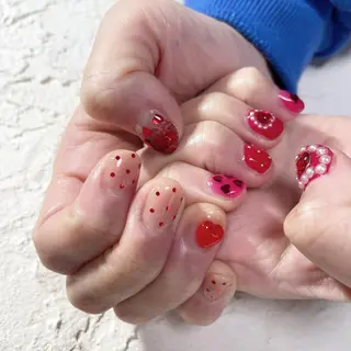 ネイル nail.gorin所属・吉村 優子のネイルデザイン