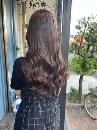 ロング 齋藤 樹里のヘアスタイル