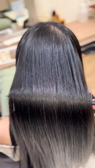 カラー 寺田 結月のヘアスタイル