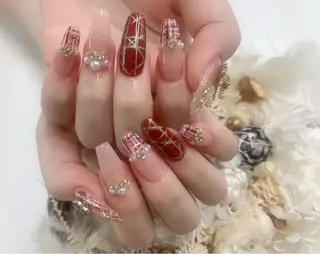 ネイル ✨Nailsalon Vi+✨のネイルデザイン