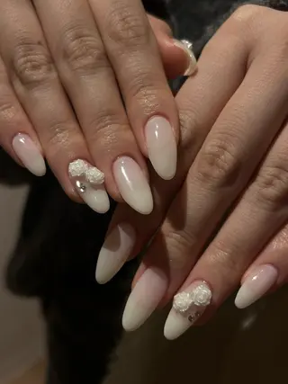 ネイル Bianca 今池　Yamazoeのネイルデザイン
