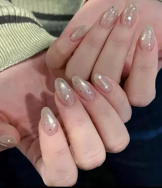 ネイル アニー ルナのネイルデザイン