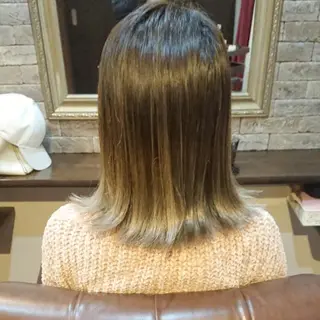 ショート カラー 美髪 カラーリストのヘアスタイル