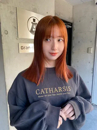 ミディアム カラー shiori/暖色/ レイヤー/似合わせのヘアスタイル