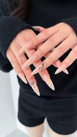 ネイル I. arisaのネイルデザイン