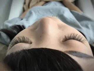 マツエク・マツパ Eyelash MAVIEのマツエク・マツパデザイン