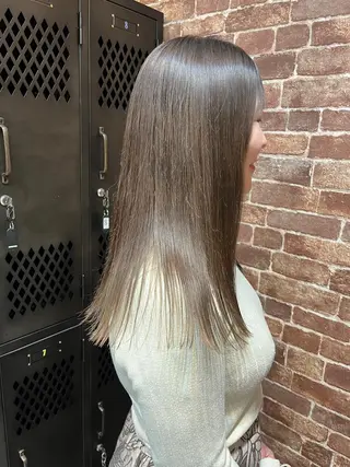 ミディアム カラー パーマ ヘアアレンジ メンズ キッズ ネイル マツエク・マツパ アイブロウ 久木原 ゆりのヘアスタイル