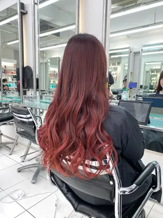 ロング カラー 大石 さやかのヘアスタイル