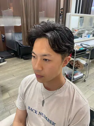 ショート パーマ メンズ 市川 博紀 店長のヘアスタイル