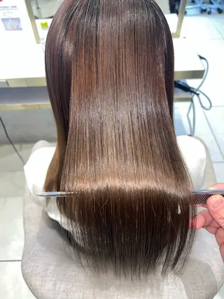 ロング 吹田 駿 髪質改善縮毛矯正のヘアスタイル