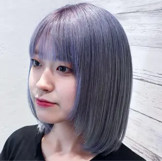 ミディアム カラー アニメ髪・ウルフ🦇 樋口莉夏のヘアスタイル