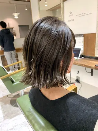 ショート カラー rinrin 天文館のヘアスタイル