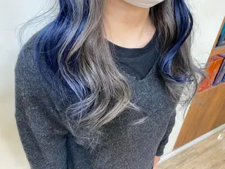 カラー SALOWIN栄 高須大貴のヘアスタイル