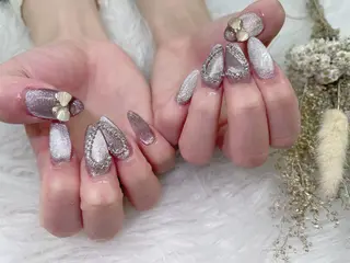 ネイル 🦋ネイルサロン ブラン🌈ゆりのネイルデザイン