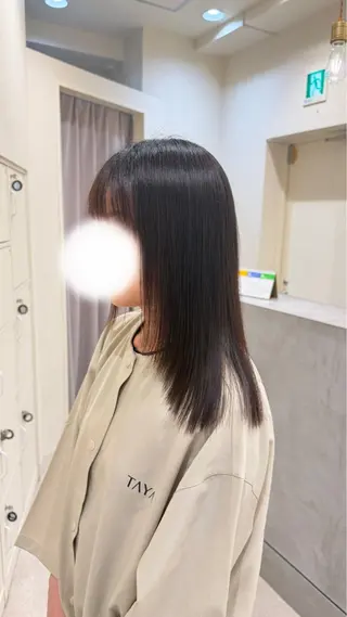 ロング 泉山 花音のヘアスタイル
