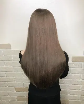 ロング Merly osakaのヘアスタイル