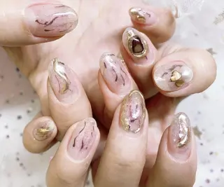ネイル 🦋ネイルサロン ブラン🌈ゆりのネイルデザイン