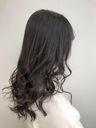 セミロング カラー 【透明感、艶髪】西村 有司のヘアスタイル