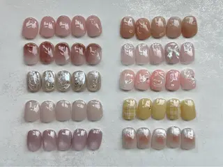 ネイル scré as Ételのネイルデザイン