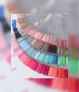 ネイル ダオン所属 yoshikoのネイルデザイン