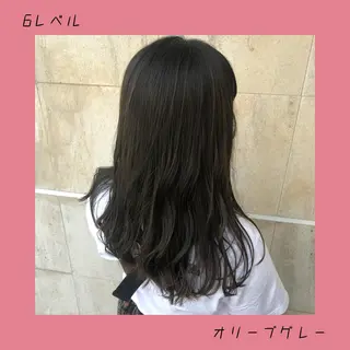 ミディアム カラー 澤崎 智代のヘアスタイル