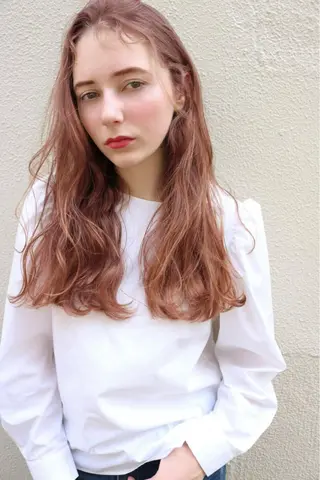 セミロング カラー 似合わせカラーパーマ 🌿kitin米川のヘアスタイル