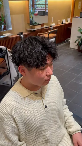 ショート 石井希武/学芸大学/ パーマ/縮毛矯正のヘアスタイル