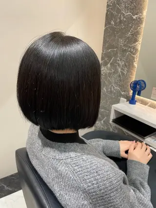 カラー ショートボブカット /堀内波玲のヘアスタイル