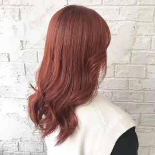 ロング カラー オリーブ/アッシュ やわらか透明感カラーのヘアスタイル