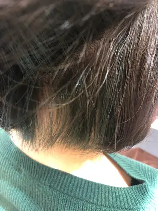 ミディアム カラー 髪質改善&ブリーチ 伊勢 祐一郎のヘアスタイル