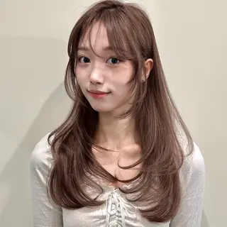 セミロング 🌹ハッシュカット、 レイヤー韓国ヘア🌹のヘアスタイル