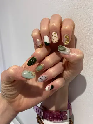 ネイル マキノ ユイのネイルデザイン