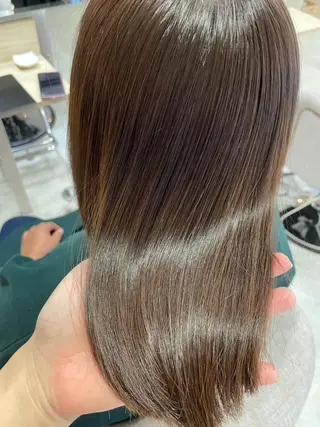 ミディアム 髪質改善お任せ ください♪ひとみのヘアスタイル