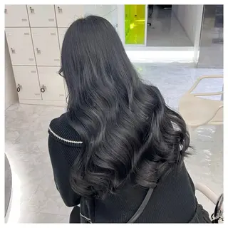 ロング グレージュ🩶/韓国 /赤み消しカラー♬のヘアスタイル