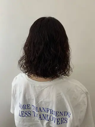 カラー ハロウ momonaのヘアスタイル