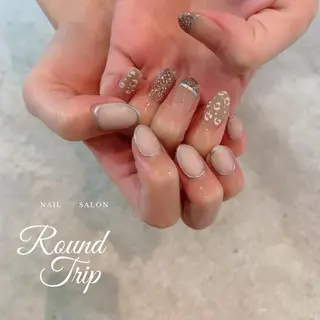 ネイル ネイルサロンラウンドトリップ所属・石江 実希のネイルデザイン