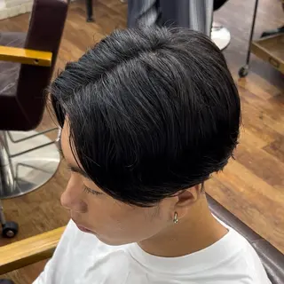 ミディアム Rikito .のヘアスタイル