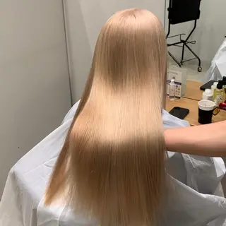 ロング カラー れい🫧 ハイトーン特化のヘアスタイル