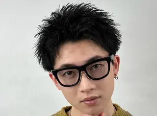 メンズ KAMINAO HIRYUのヘアスタイル