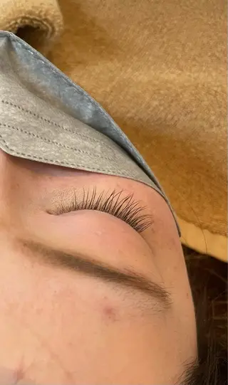 マツエク・マツパ CUTS&Clare所属・末次 加奈のマツエク・マツパデザイン